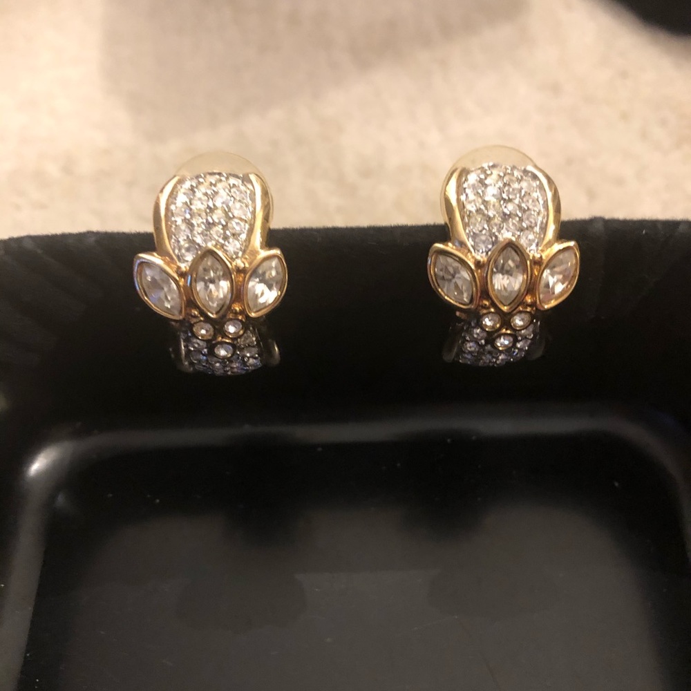 Costume earrings